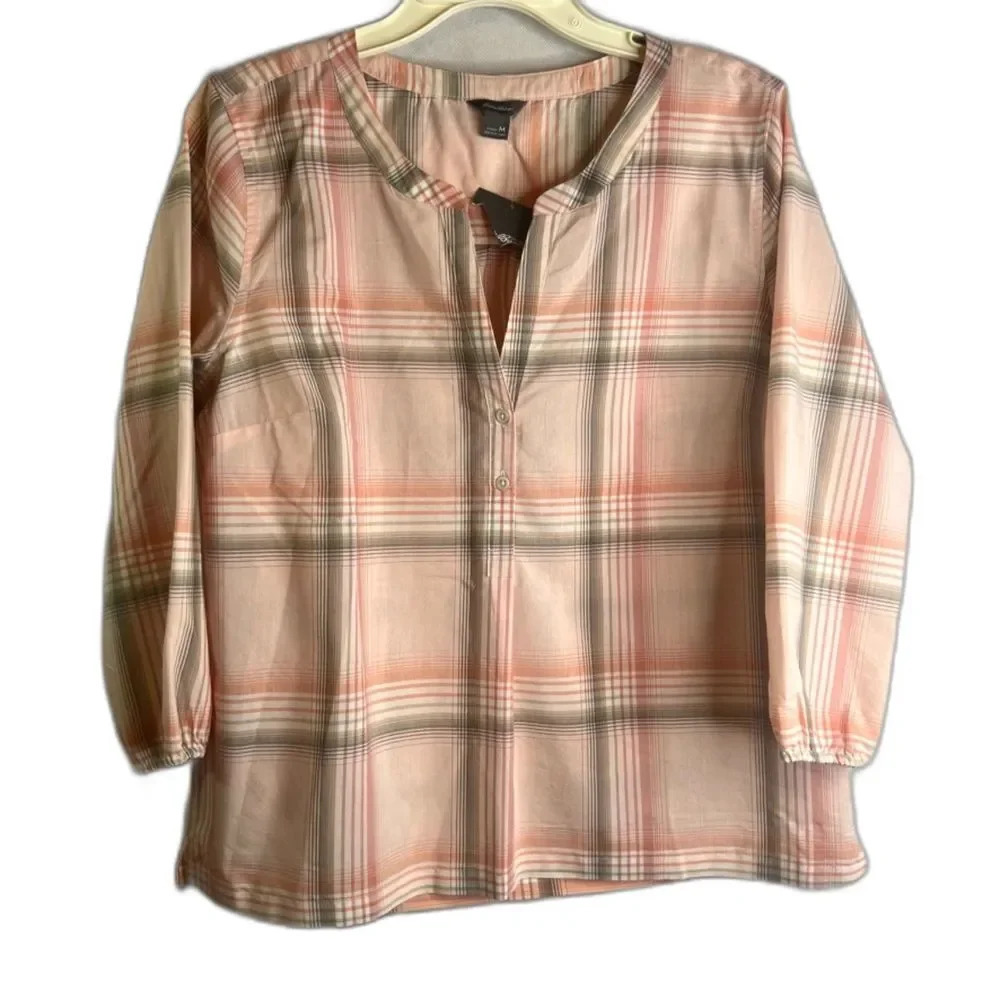 Eddie‎ Bauer NWT Vneck Long Sleeve Cotton Blend Plaid Shirt Size Medium